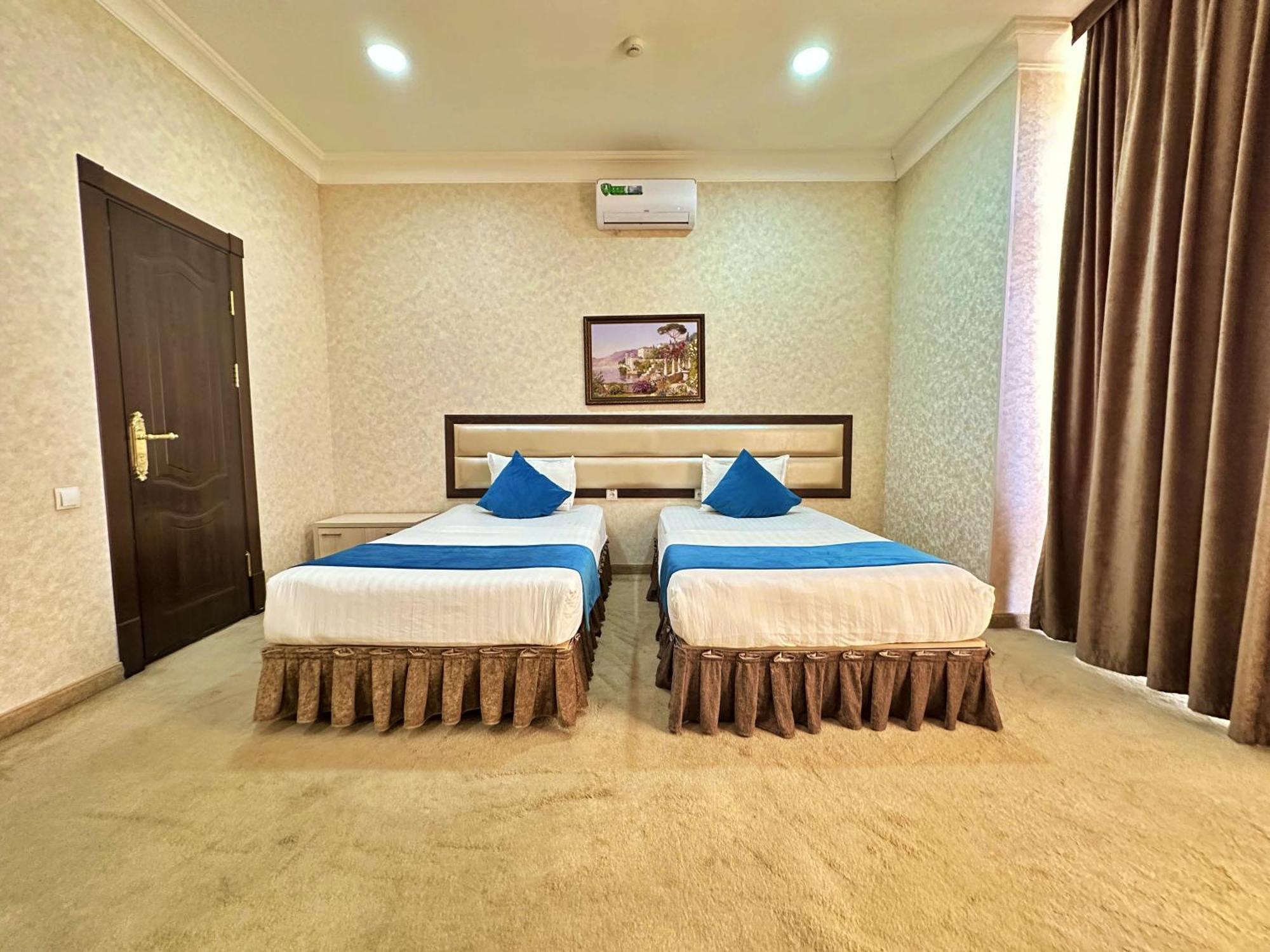 Hotel Globus Tashkent Exterior foto