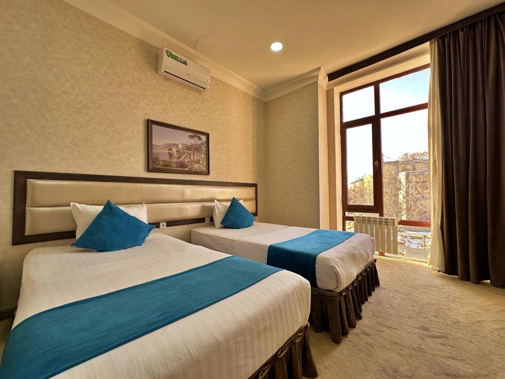 Hotel Globus Tashkent Exterior foto